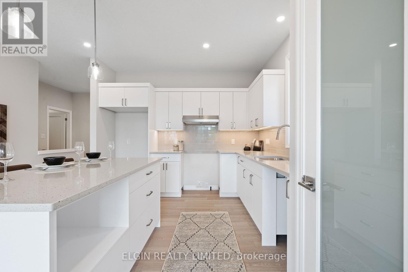 6 Hemlock Crescent, Aylmer, Ontario  N5H 0B9 - Photo 12 - X12581572