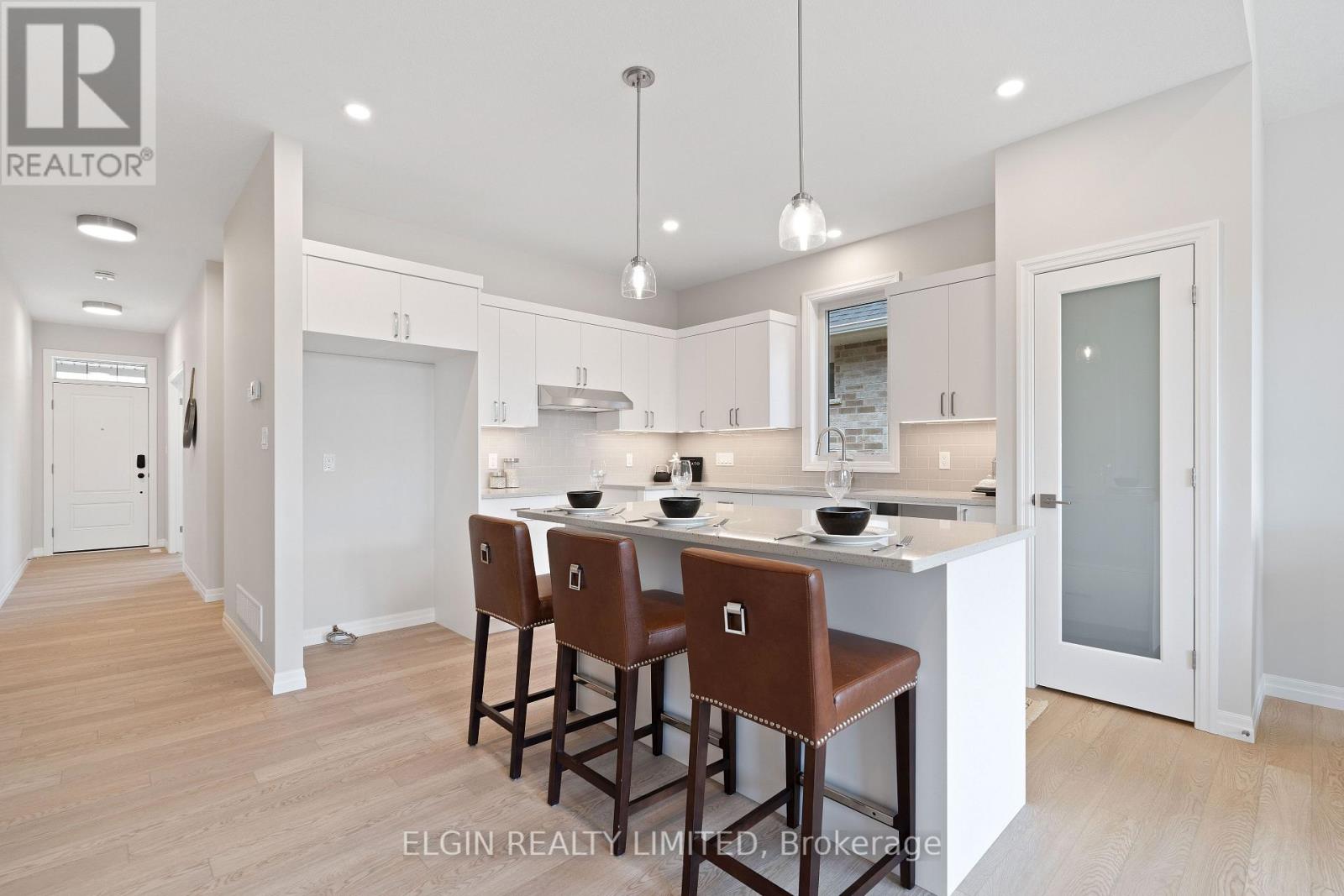 6 Hemlock Crescent, Aylmer, Ontario  N5H 0B9 - Photo 9 - X12581572