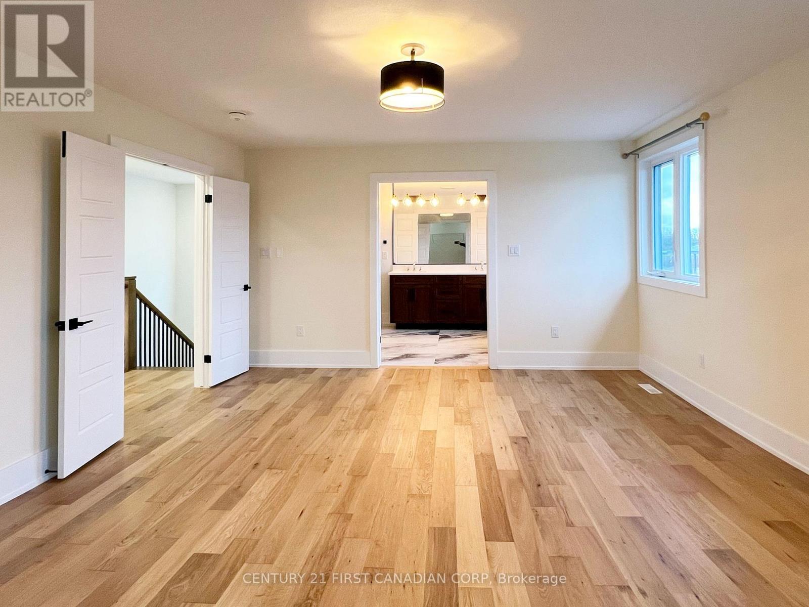 877 Eagletrace Drive, London North, Ontario  N6G 0K7 - Photo 29 - X12581616