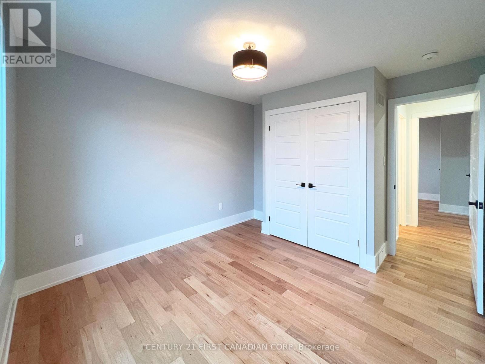 877 Eagletrace Drive, London North, Ontario  N6G 0K7 - Photo 33 - X12581616