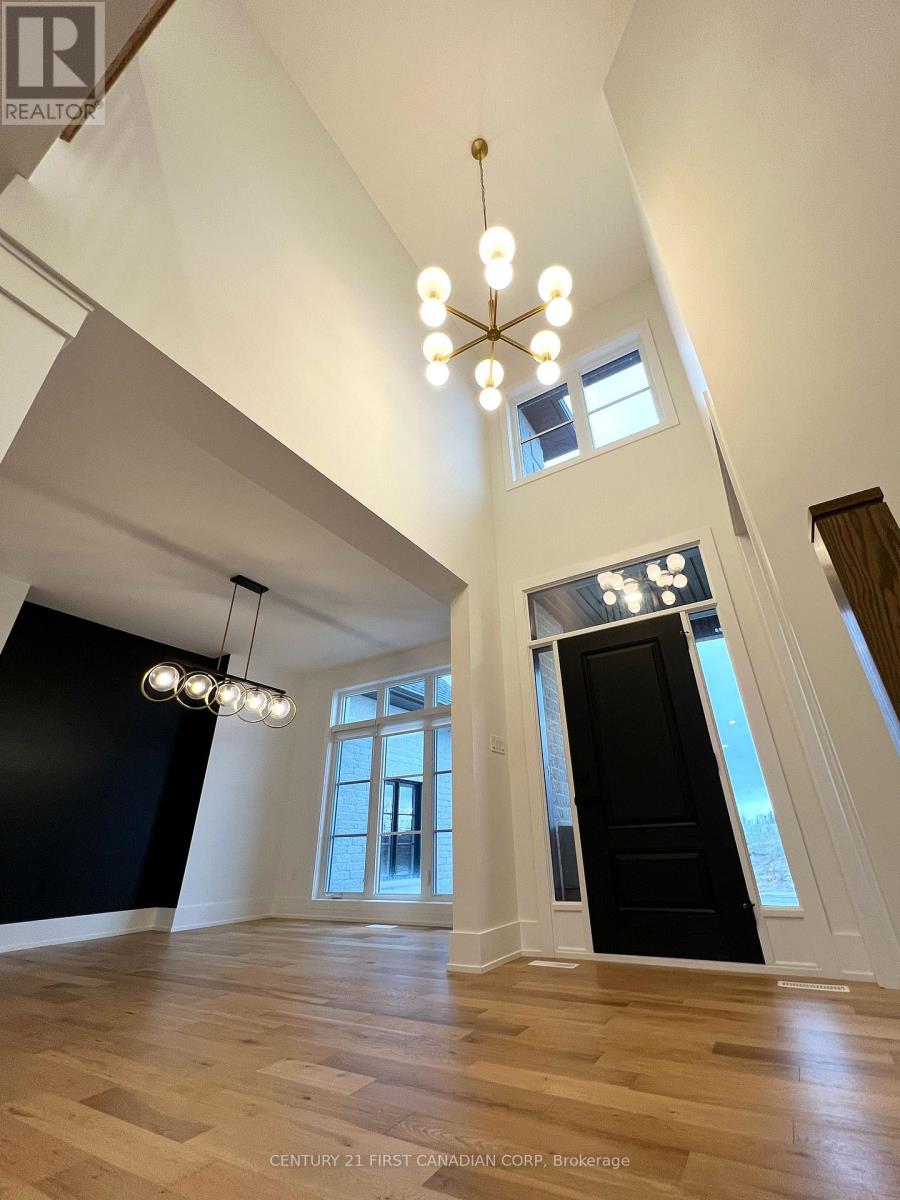 877 Eagletrace Drive, London North, Ontario  N6G 0K7 - Photo 6 - X12581616