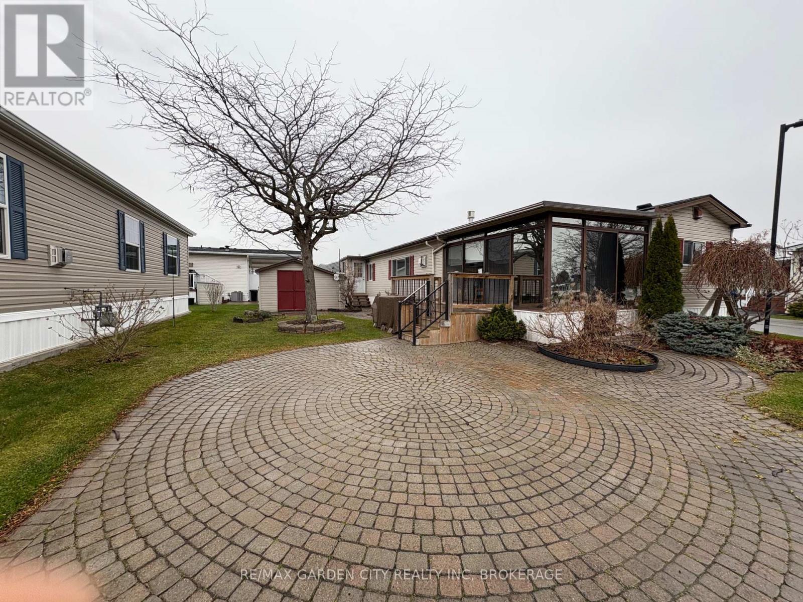 327 - 3033 TOWNLINE ROAD, Fort Erie, Ontario