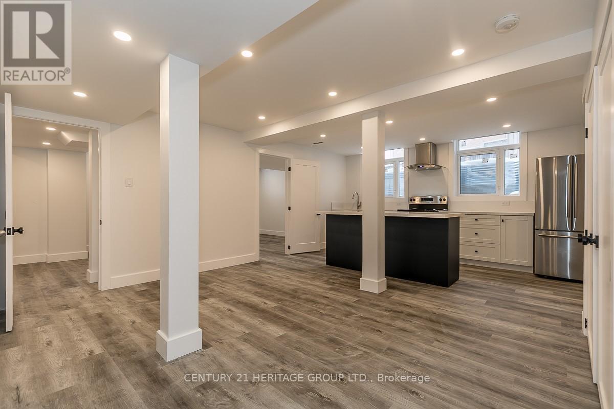 18 Tudor Crescent, Barrie, Ontario  L4M 0A8 - Photo 21 - S12581538