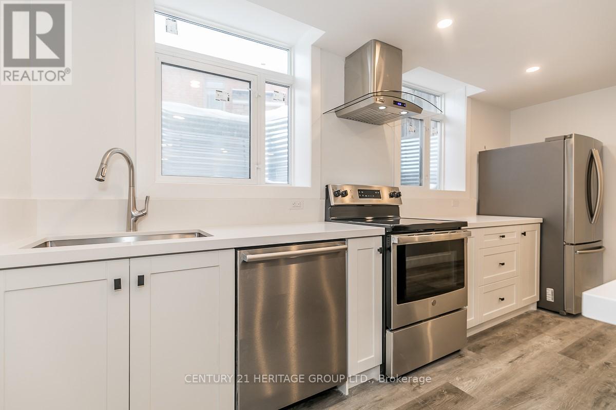 18 Tudor Crescent, Barrie, Ontario  L4M 0A8 - Photo 22 - S12581538