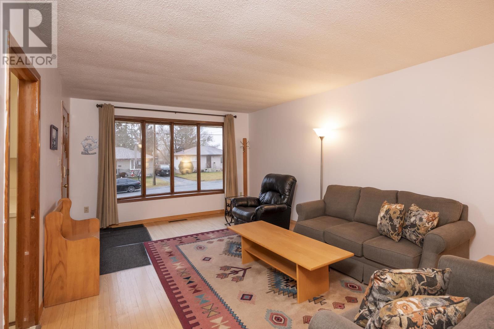 328 Rona St, Thunder Bay, Ontario  P7A 1R4 - Photo 11 - TB253523