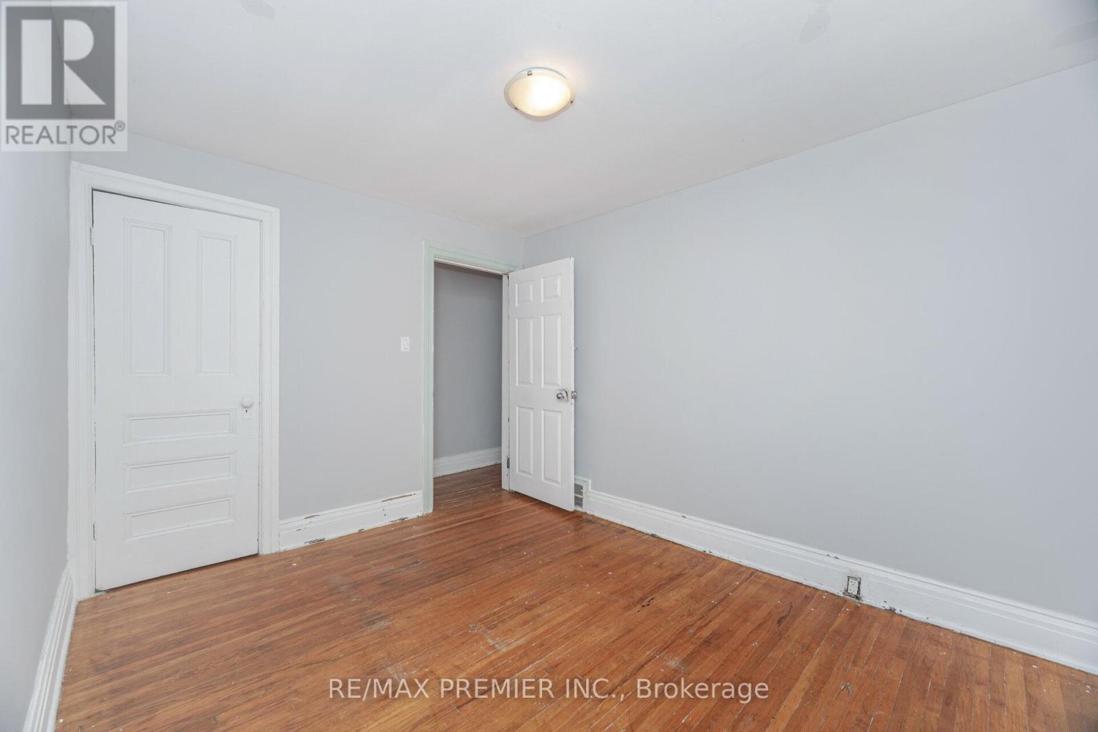2nd & 3rd Floor - 175 Hallam Street, Toronto, Ontario  M6H 1X4 - Photo 10 - W12467079