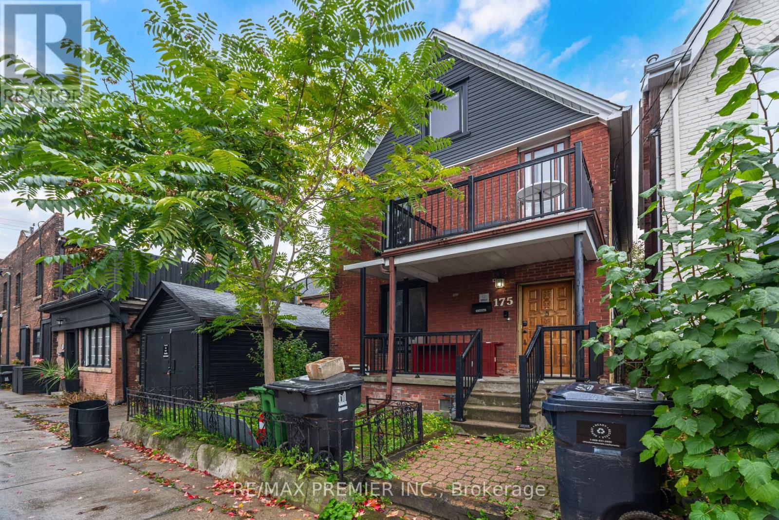 2nd & 3rd Floor - 175 Hallam Street, Toronto, Ontario  M6H 1X4 - Photo 2 - W12467079