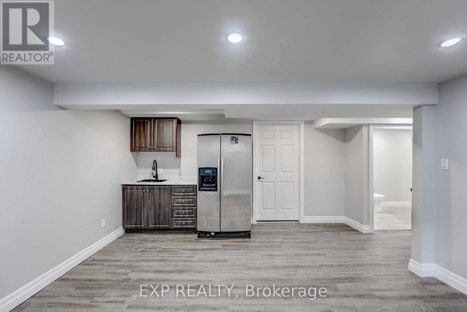 3426 Strang Drive, Niagara Falls, Ontario  L2G 6K3 - Photo 29 - X12581588