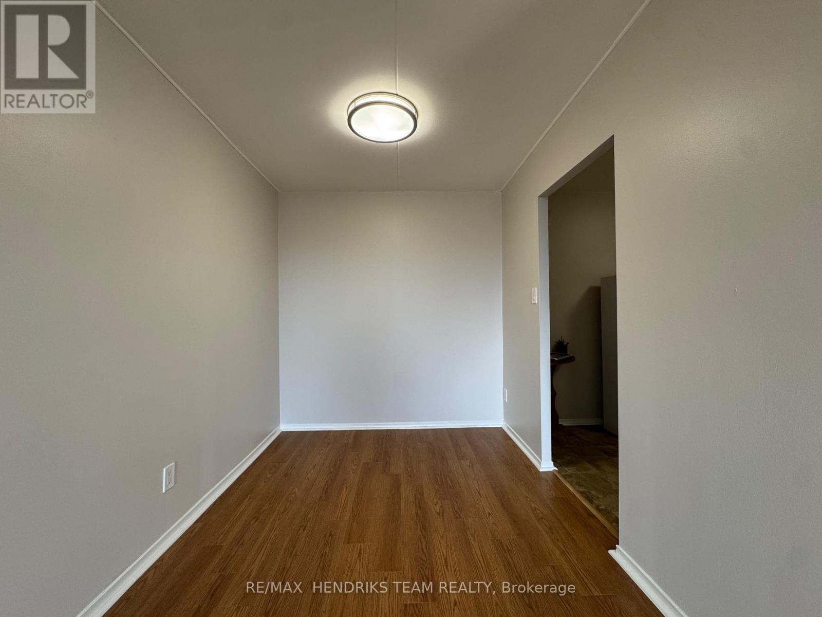 314 - 38 Arran Drive, St. Catharines, Ontario  L2N 6X5 - Photo 6 - X12581614