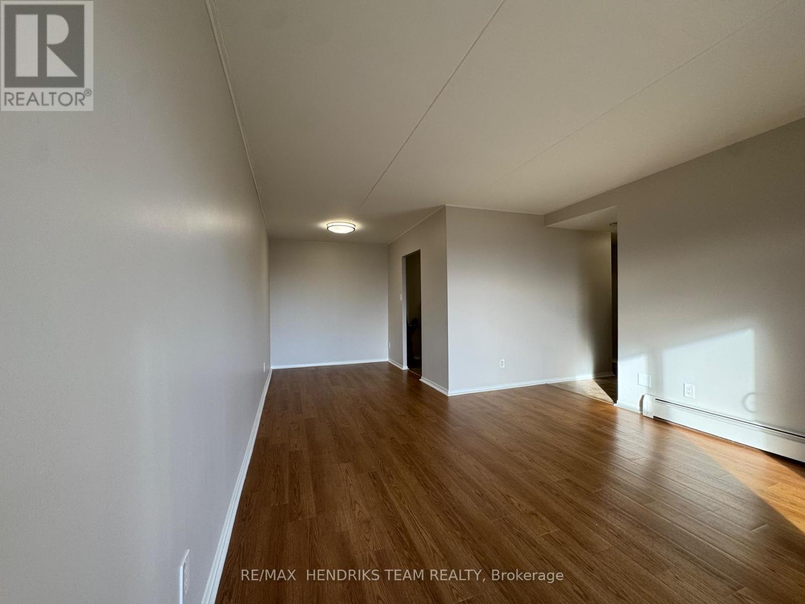 314 - 38 Arran Drive, St. Catharines, Ontario  L2N 6X5 - Photo 8 - X12581614