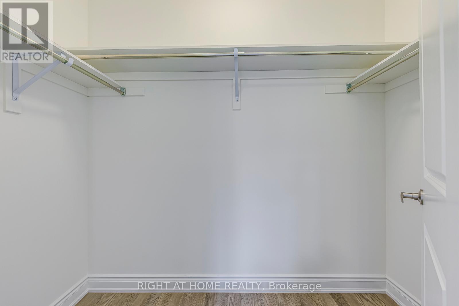 2581 Islington Avenue, Toronto, Ontario  M9V 4A2 - Photo 28 - W12581464