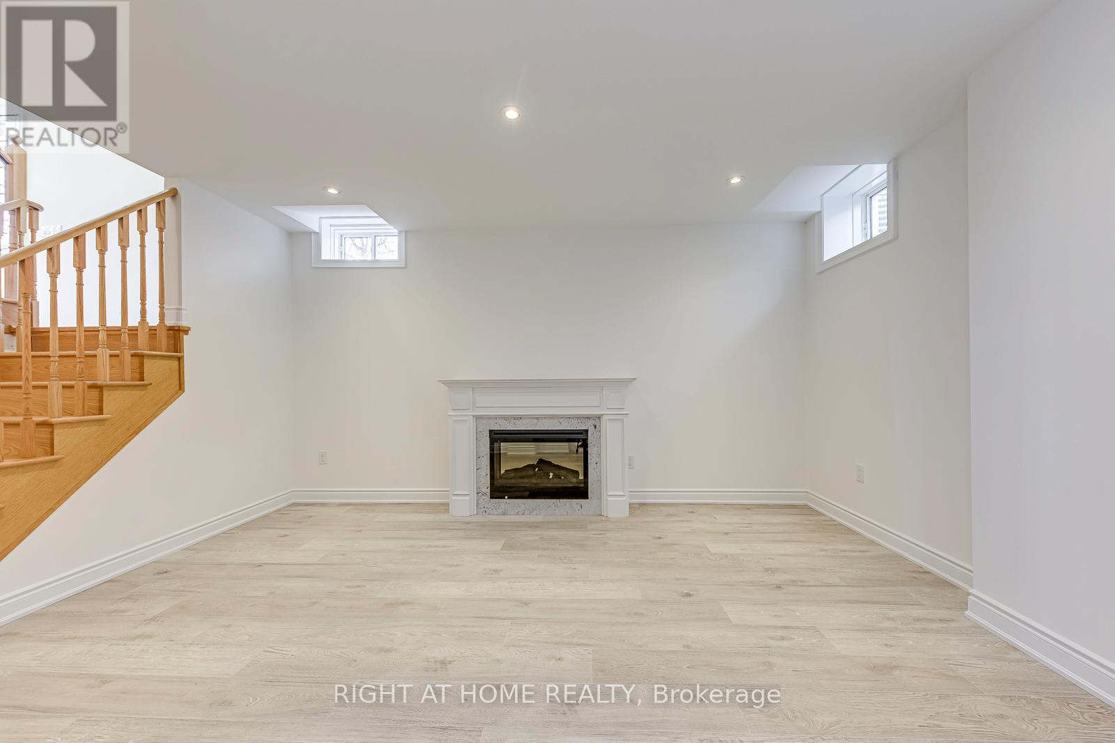 2581 Islington Avenue, Toronto, Ontario  M9V 4A2 - Photo 36 - W12581464