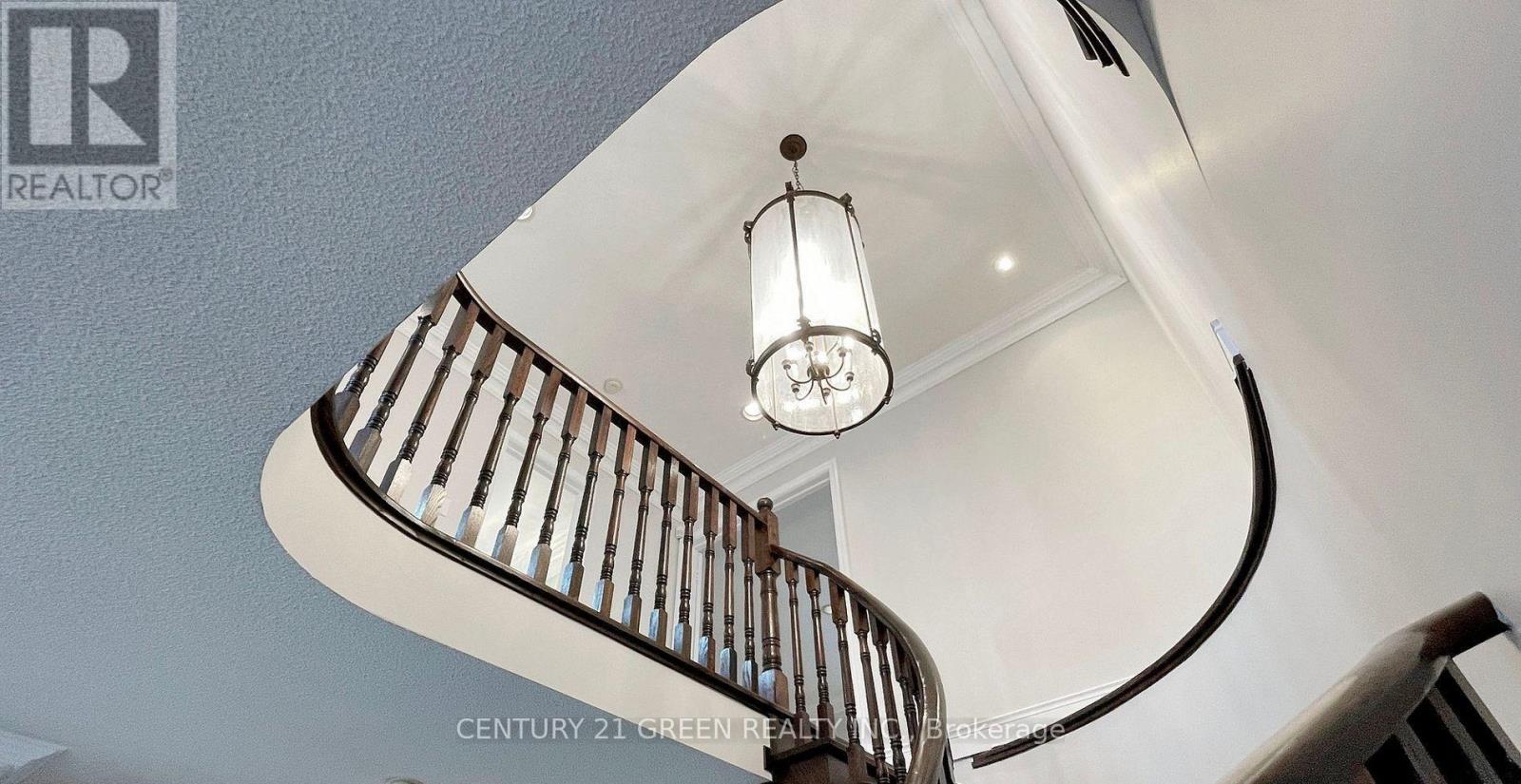 6311 Mulberry Crescent, Mississauga, Ontario  L5V 1B7 - Photo 20 - W12581478