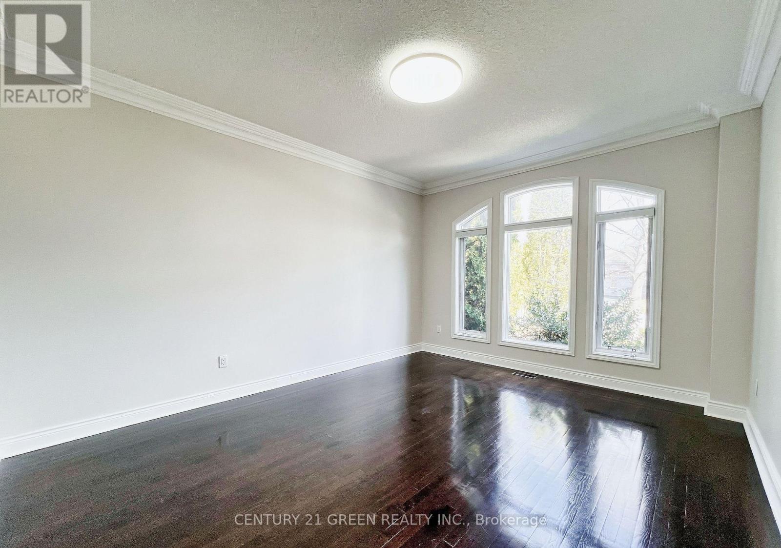 6311 Mulberry Crescent, Mississauga, Ontario  L5V 1B7 - Photo 9 - W12581478