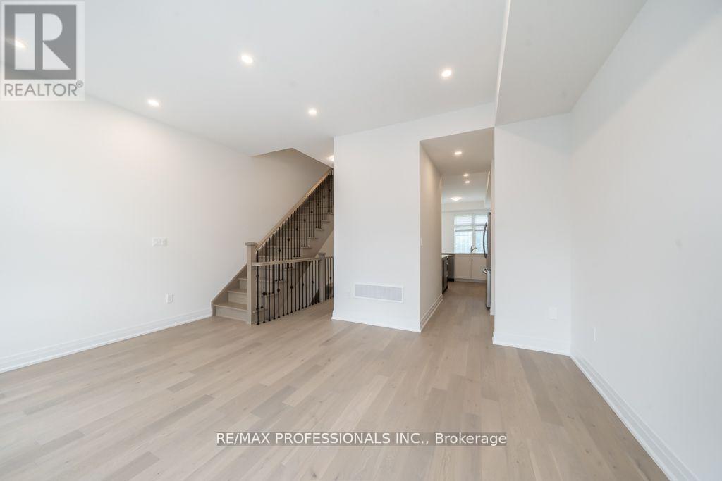 100 Salina Street, Mississauga, Ontario  L4M 1X8 - Photo 19 - W12581490