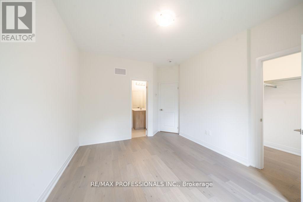 100 Salina Street, Mississauga, Ontario  L4M 1X8 - Photo 21 - W12581490