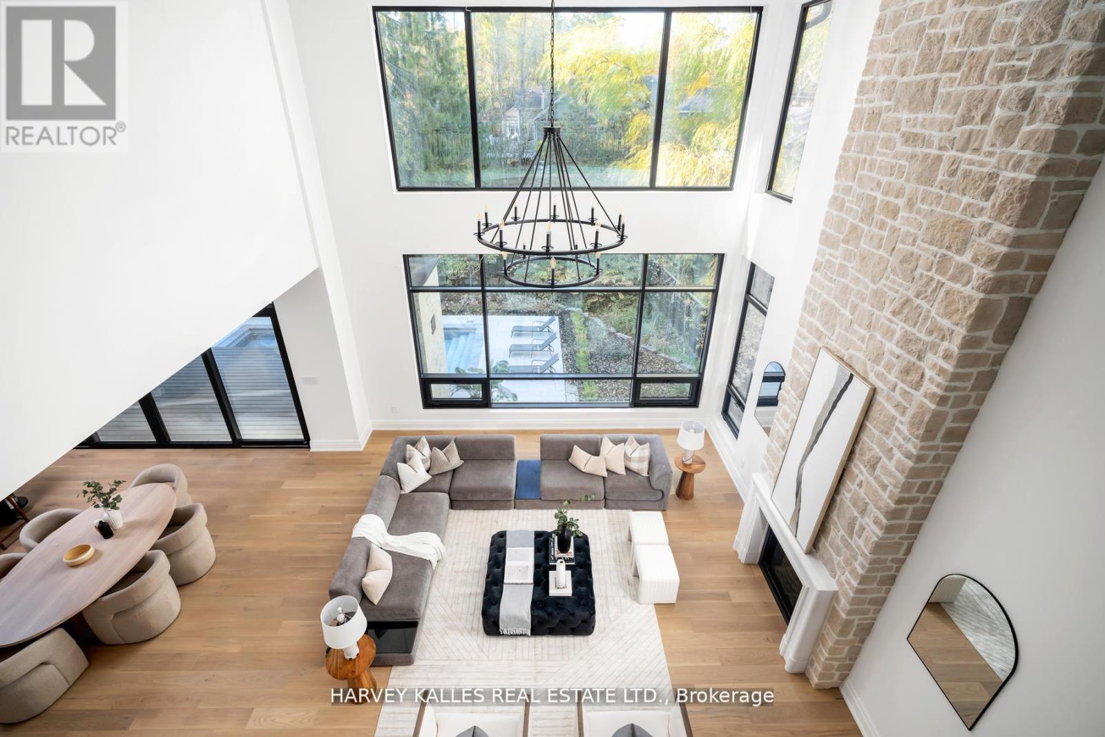 233 Lakewood Drive, Oakville, Ontario  L6K 1B3 - Photo 18 - W12581502