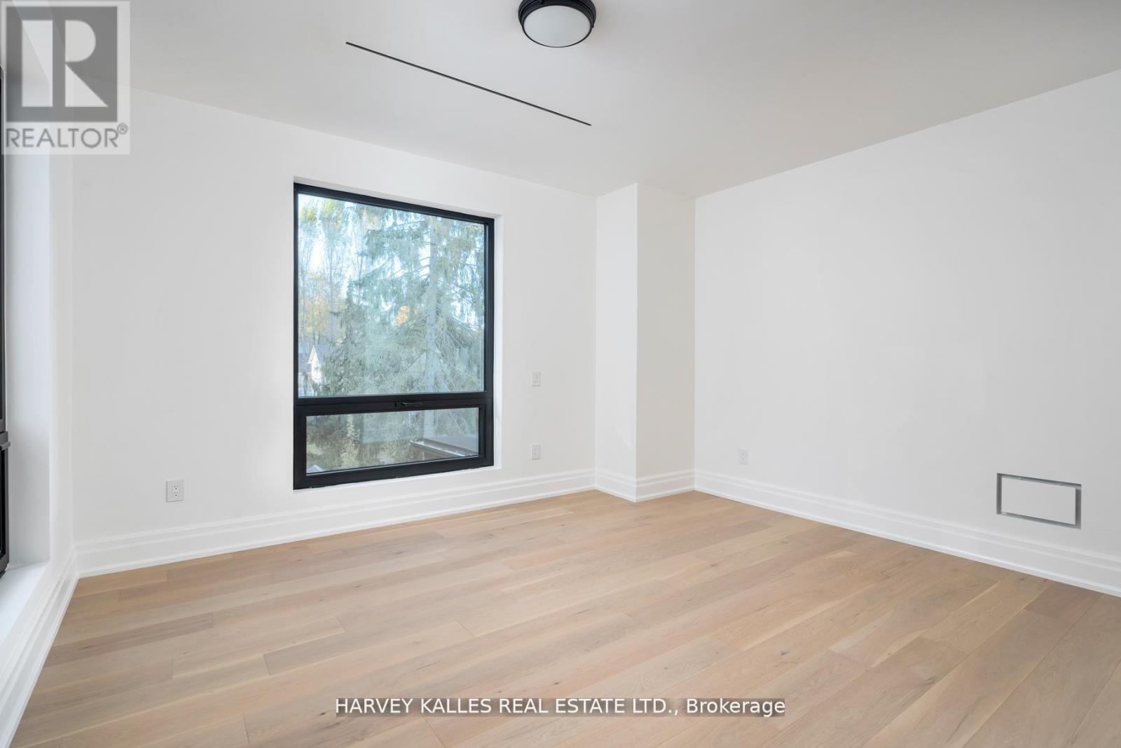 233 Lakewood Drive, Oakville, Ontario  L6K 1B3 - Photo 30 - W12581502