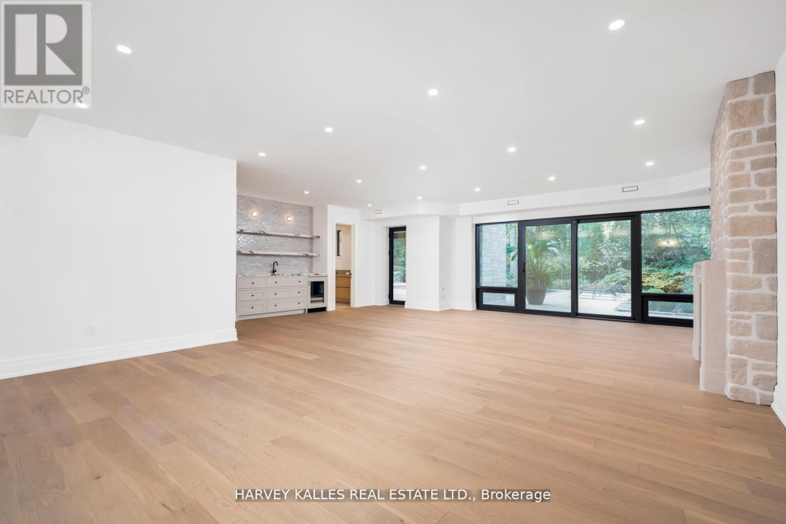 233 Lakewood Drive, Oakville, Ontario  L6K 1B3 - Photo 32 - W12581502