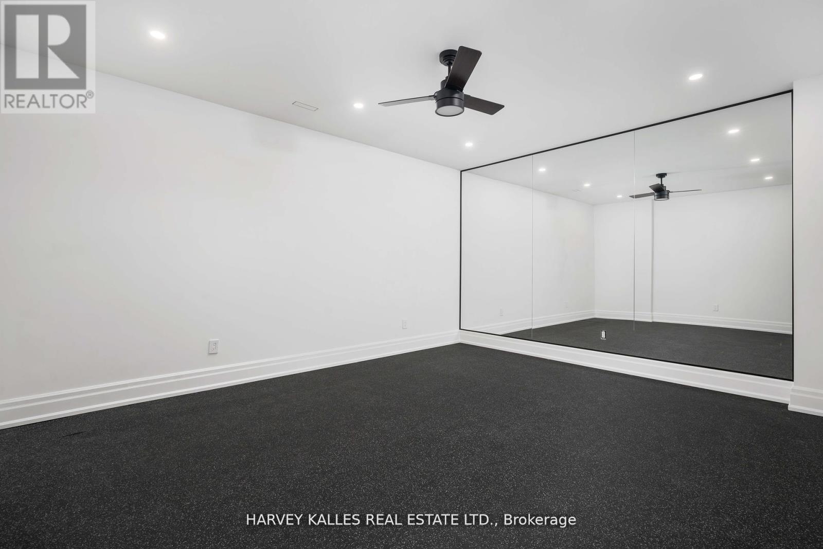 233 Lakewood Drive, Oakville, Ontario  L6K 1B3 - Photo 38 - W12581502