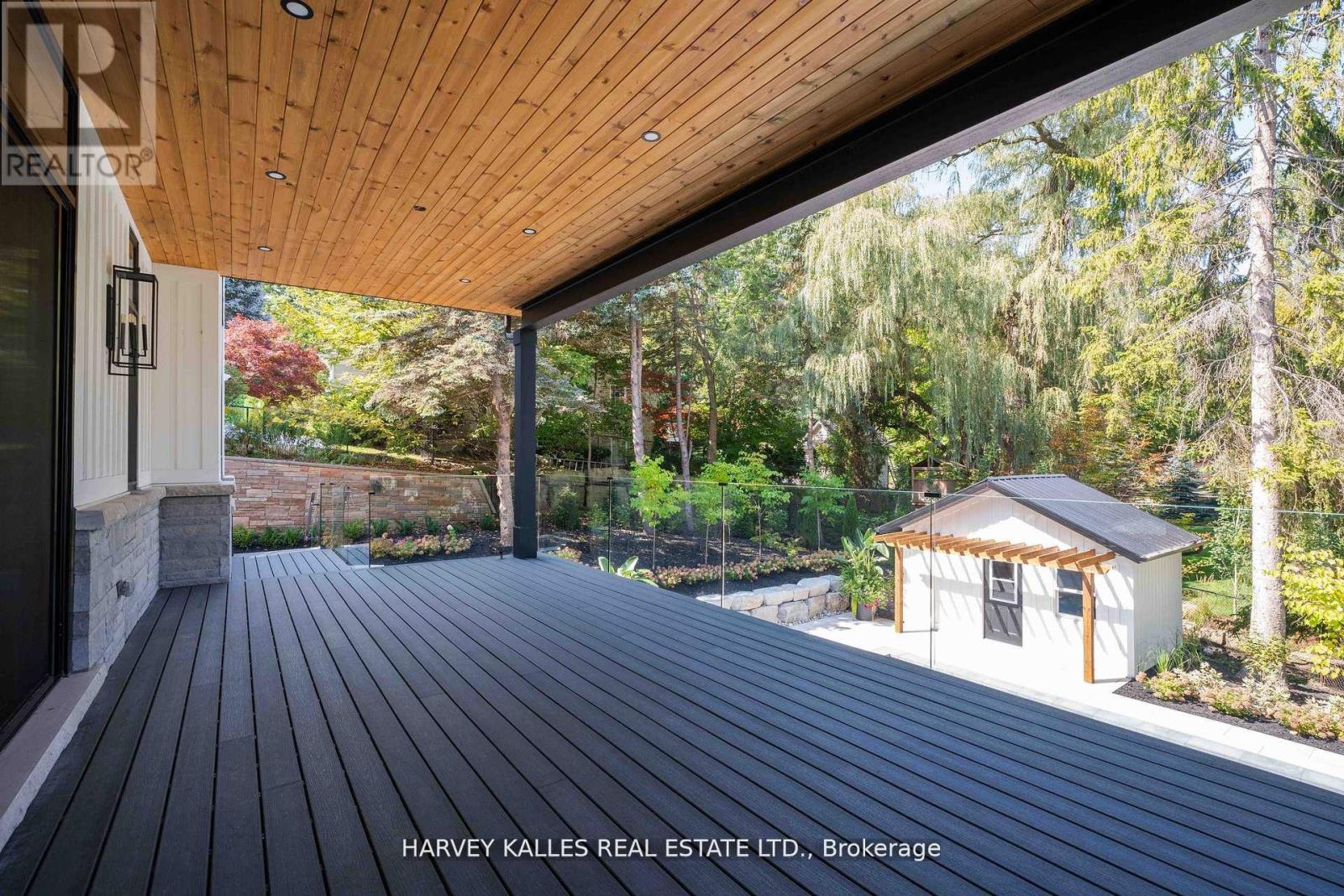 233 Lakewood Drive, Oakville, Ontario  L6K 1B3 - Photo 41 - W12581502