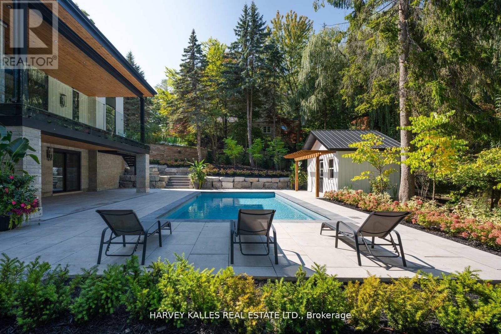 233 Lakewood Drive, Oakville, Ontario  L6K 1B3 - Photo 43 - W12581502