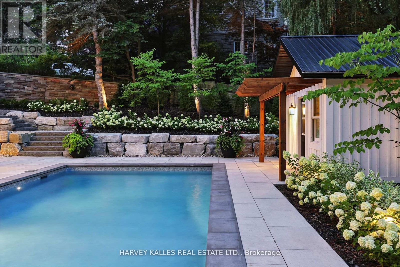 233 Lakewood Drive, Oakville, Ontario  L6K 1B3 - Photo 44 - W12581502