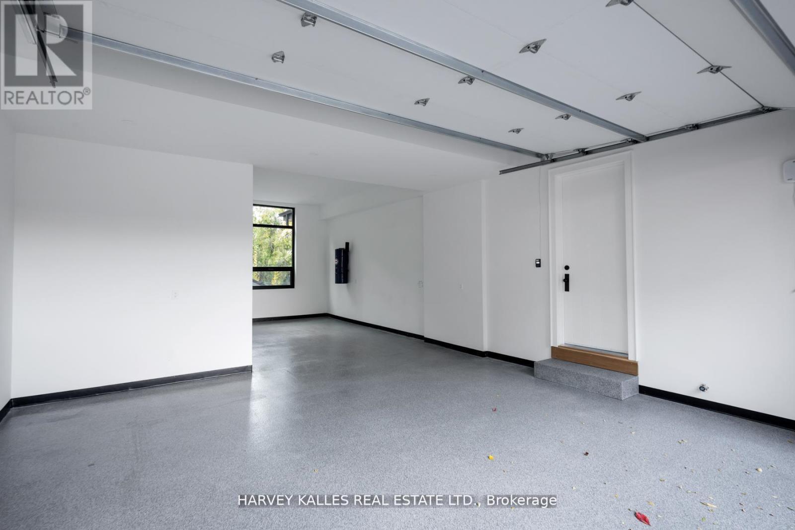 233 Lakewood Drive, Oakville, Ontario  L6K 1B3 - Photo 47 - W12581502