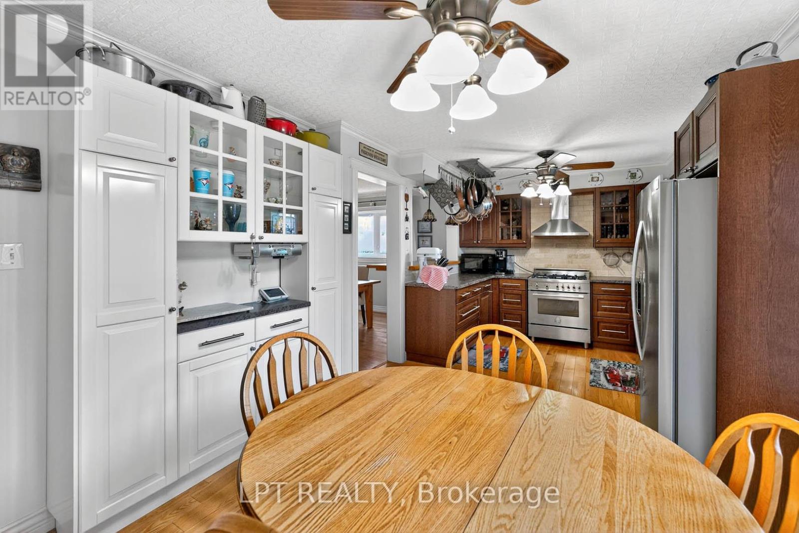 20 Burnley Place, Brampton, Ontario  L6Z 2T9 - Photo 16 - W12581520