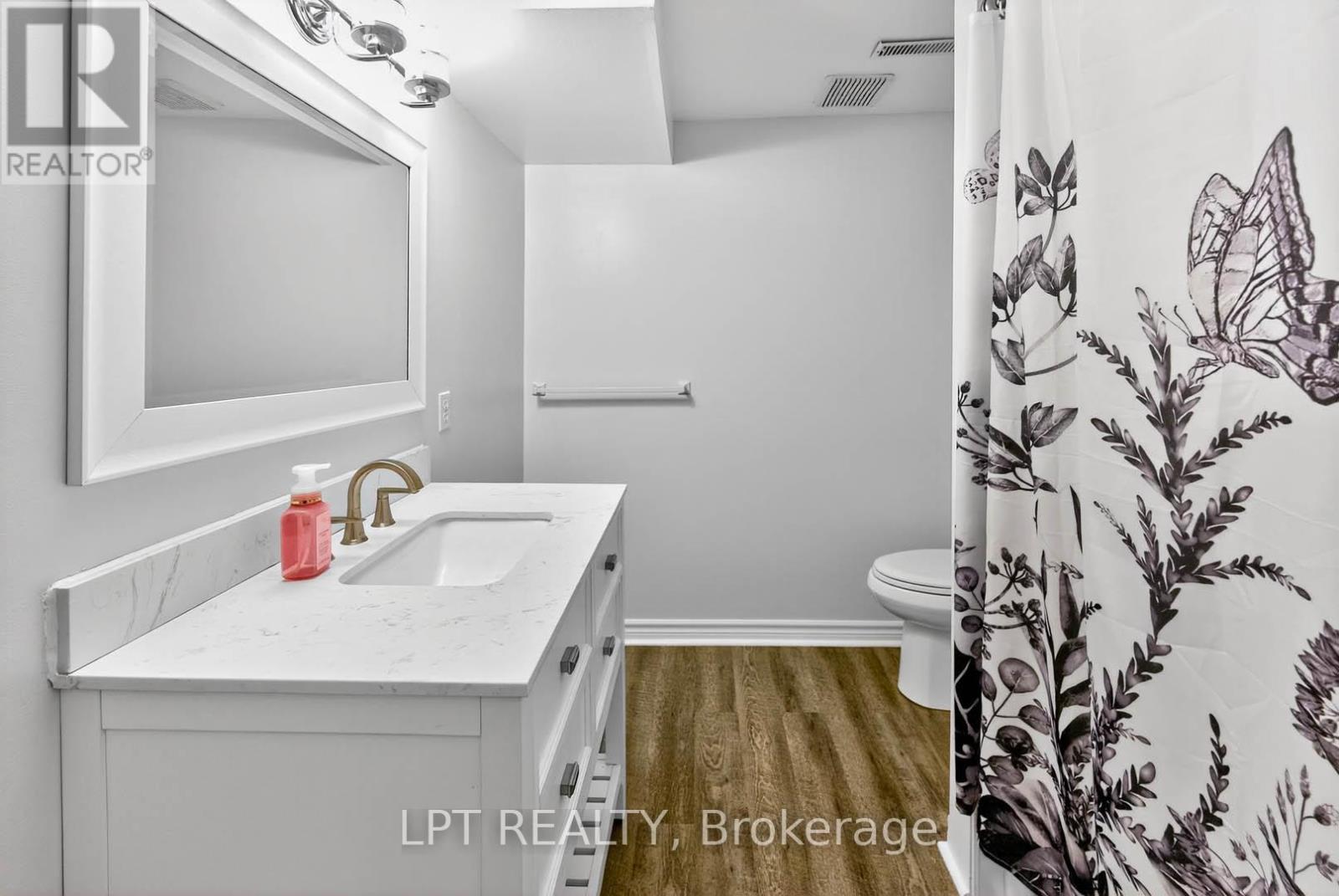 20 Burnley Place, Brampton, Ontario  L6Z 2T9 - Photo 38 - W12581520