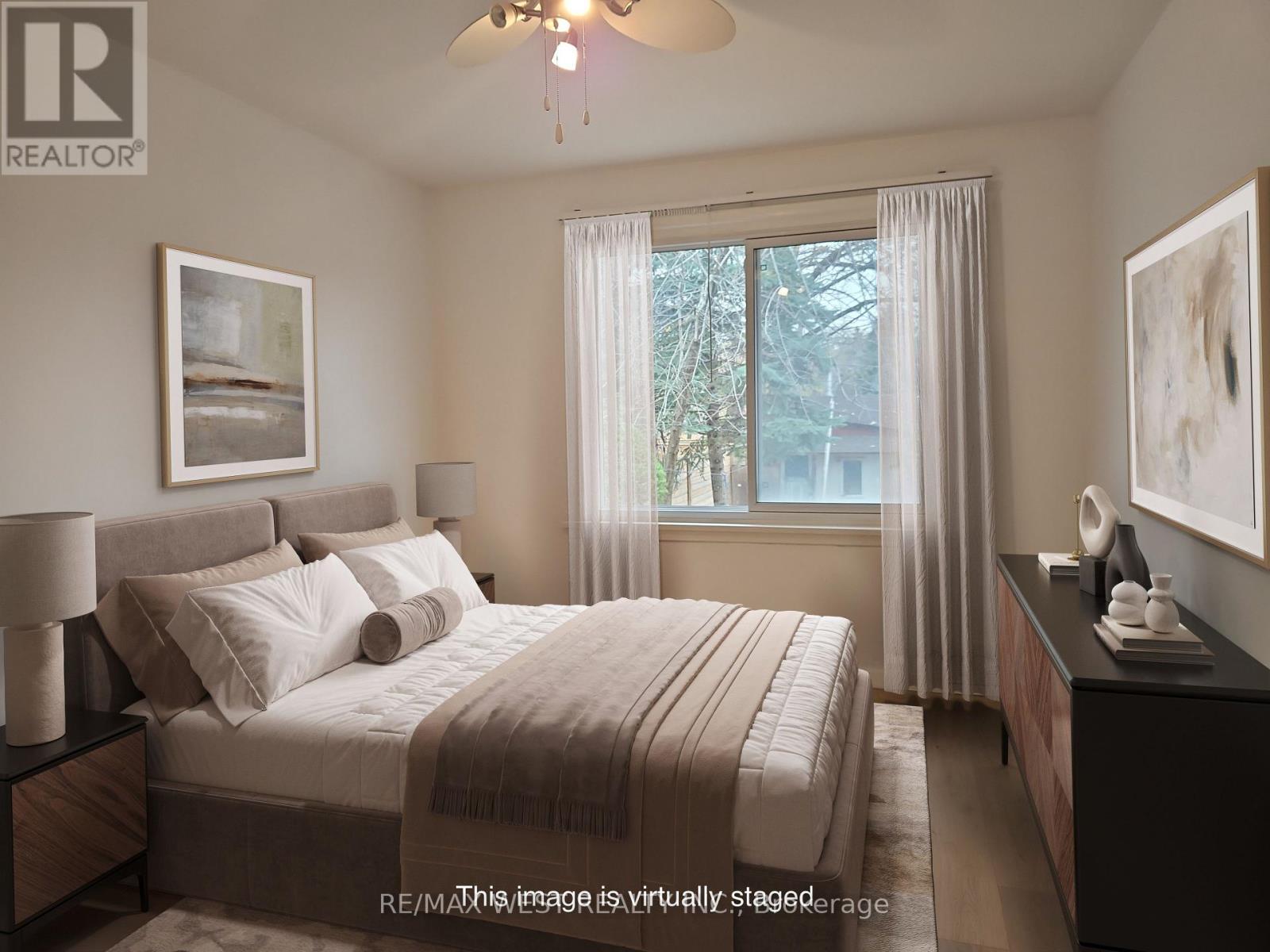 30 Golfwood Heights, Toronto, Ontario  M9P 3M1 - Photo 10 - W12581528