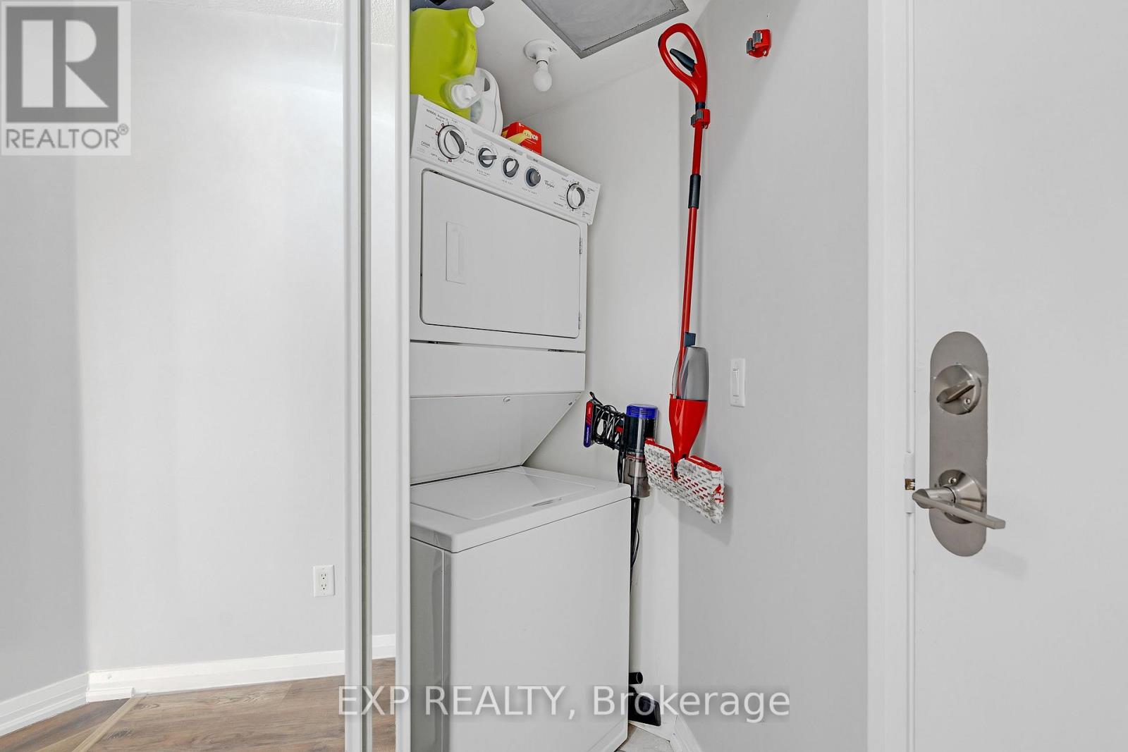 1009 - 220 Forum Drive, Mississauga, Ontario  L4Z 4K1 - Photo 27 - W12581544