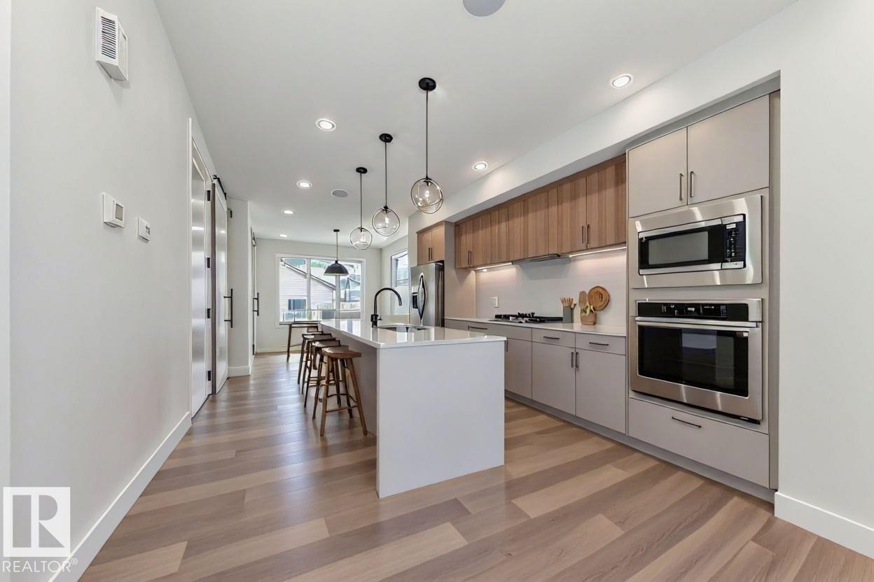 9635 85 St Nw, Edmonton, Alberta  T6C 3E3 - Photo 14 - E4461875