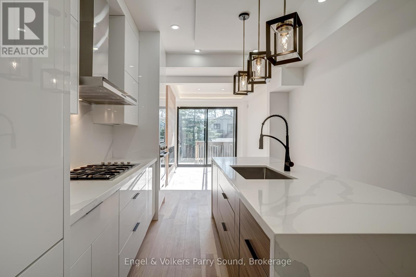 230 Willow Avenue, Toronto, Ontario  M4E 3K7 - Photo 19 - E12581792