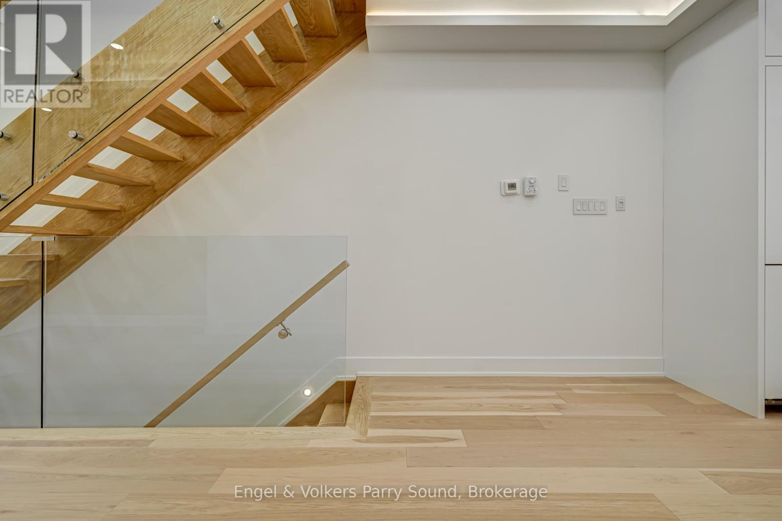 230 Willow Avenue, Toronto, Ontario  M4E 3K7 - Photo 36 - E12581792