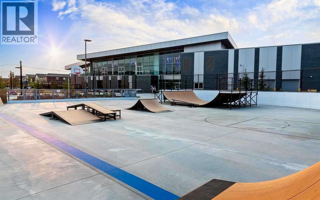 529 Lucas Way Nw, Calgary, Alberta  T3P 2E7 - Photo 13 - A2268760