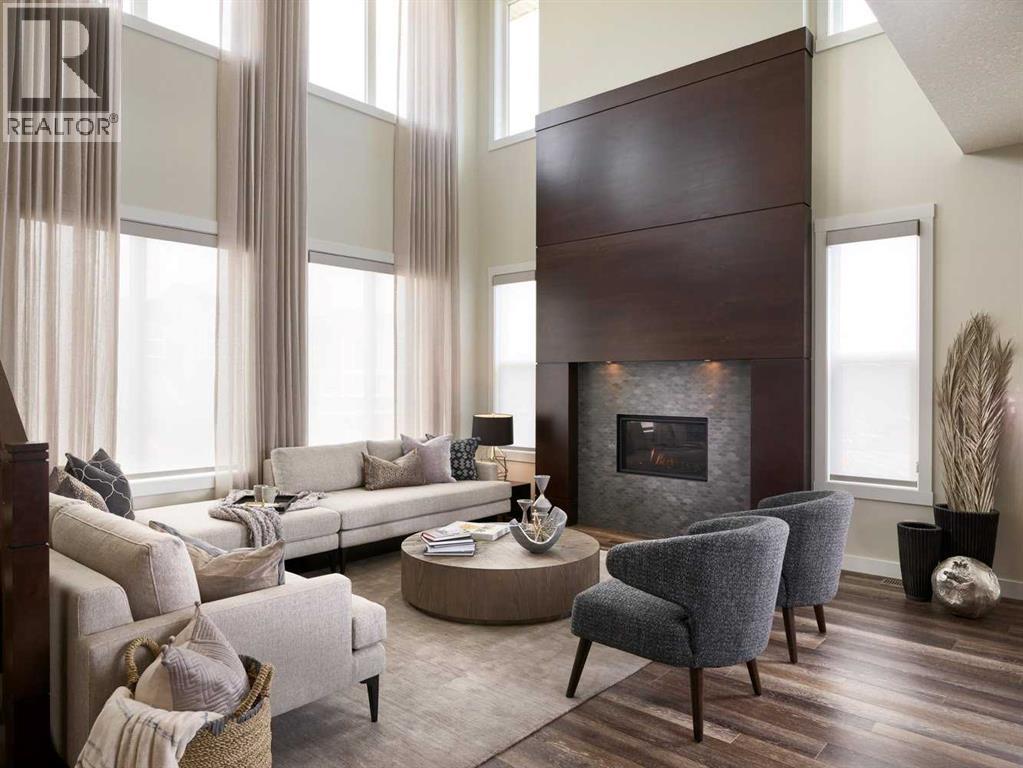 529 Lucas Way Nw, Calgary, Alberta  T3P 2E7 - Photo 3 - A2268760