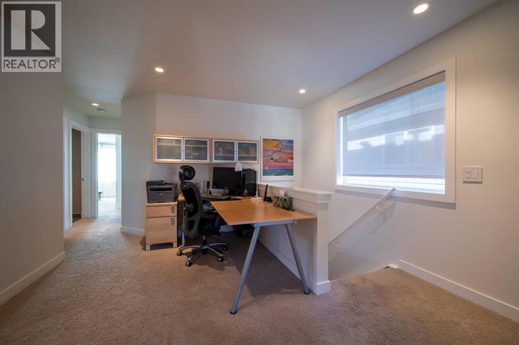 82 Chapalina Close Se, Calgary, Alberta  t2x 3w4 - Photo 19 - A2271159