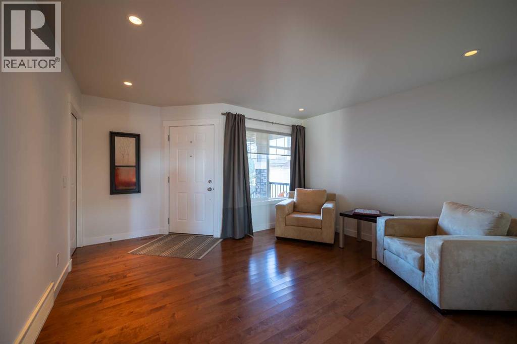 82 Chapalina Close Se, Calgary, Alberta  t2x 3w4 - Photo 13 - A2271159