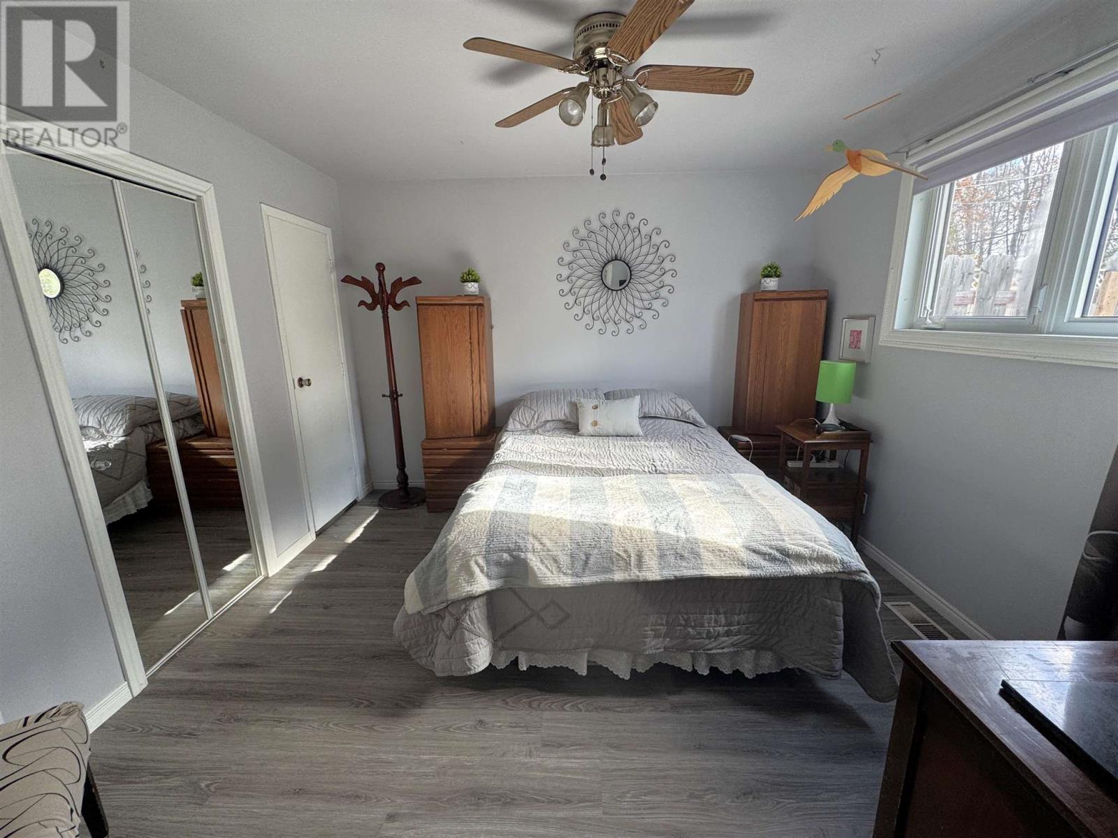 9 Axmith Ave, Elliot Lake, Ontario  P5A 1B5 - Photo 11 - SM253359