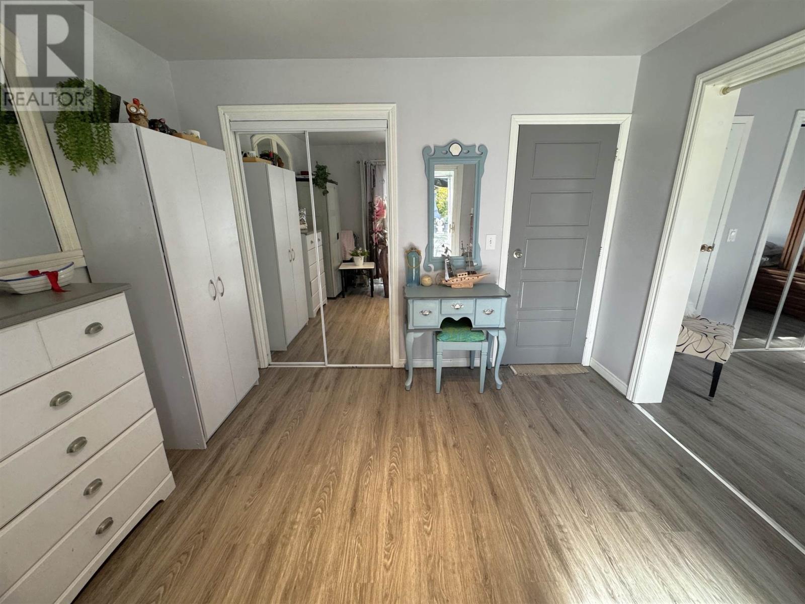 9 Axmith Ave, Elliot Lake, Ontario  P5A 1B5 - Photo 14 - SM253359