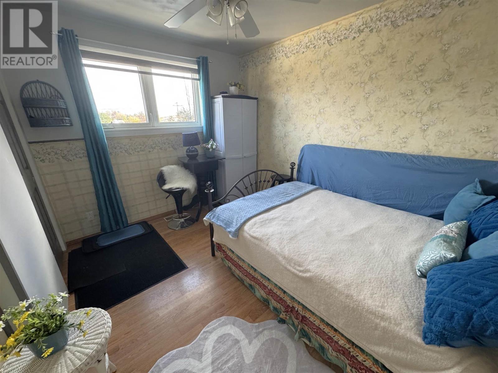 9 Axmith Ave, Elliot Lake, Ontario  P5A 1B5 - Photo 15 - SM253359