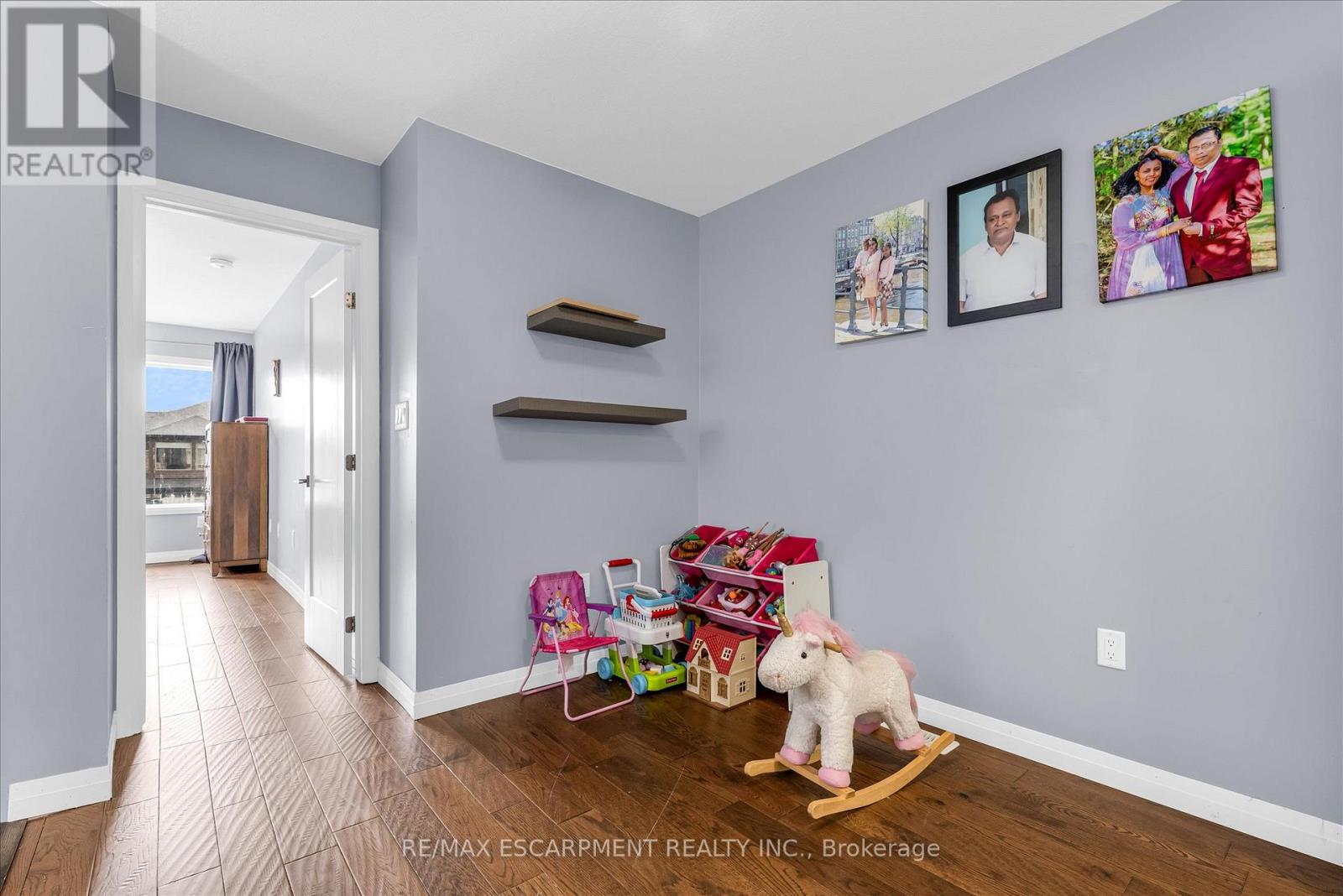 55 Greenwich Avenue, Hamilton, Ontario  L8J 0L6 - Photo 10 - X12581456