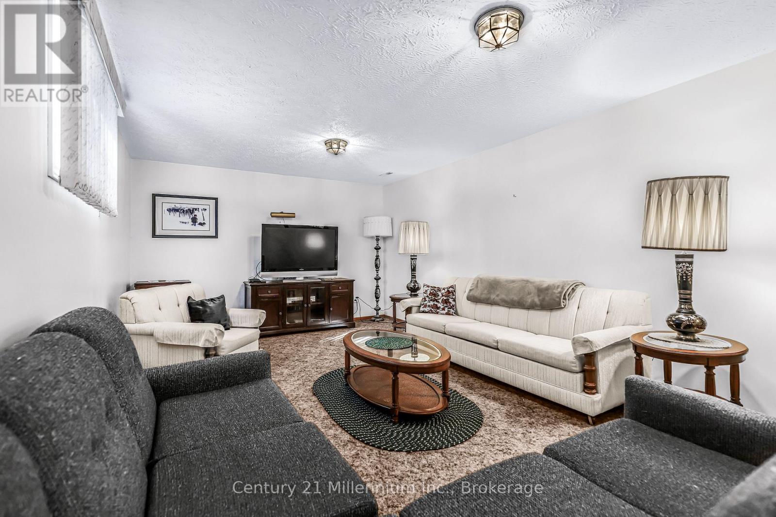 750 Baird Street, Kincardine, Ontario N2Z 1M3 - Photo 29 - X12581580