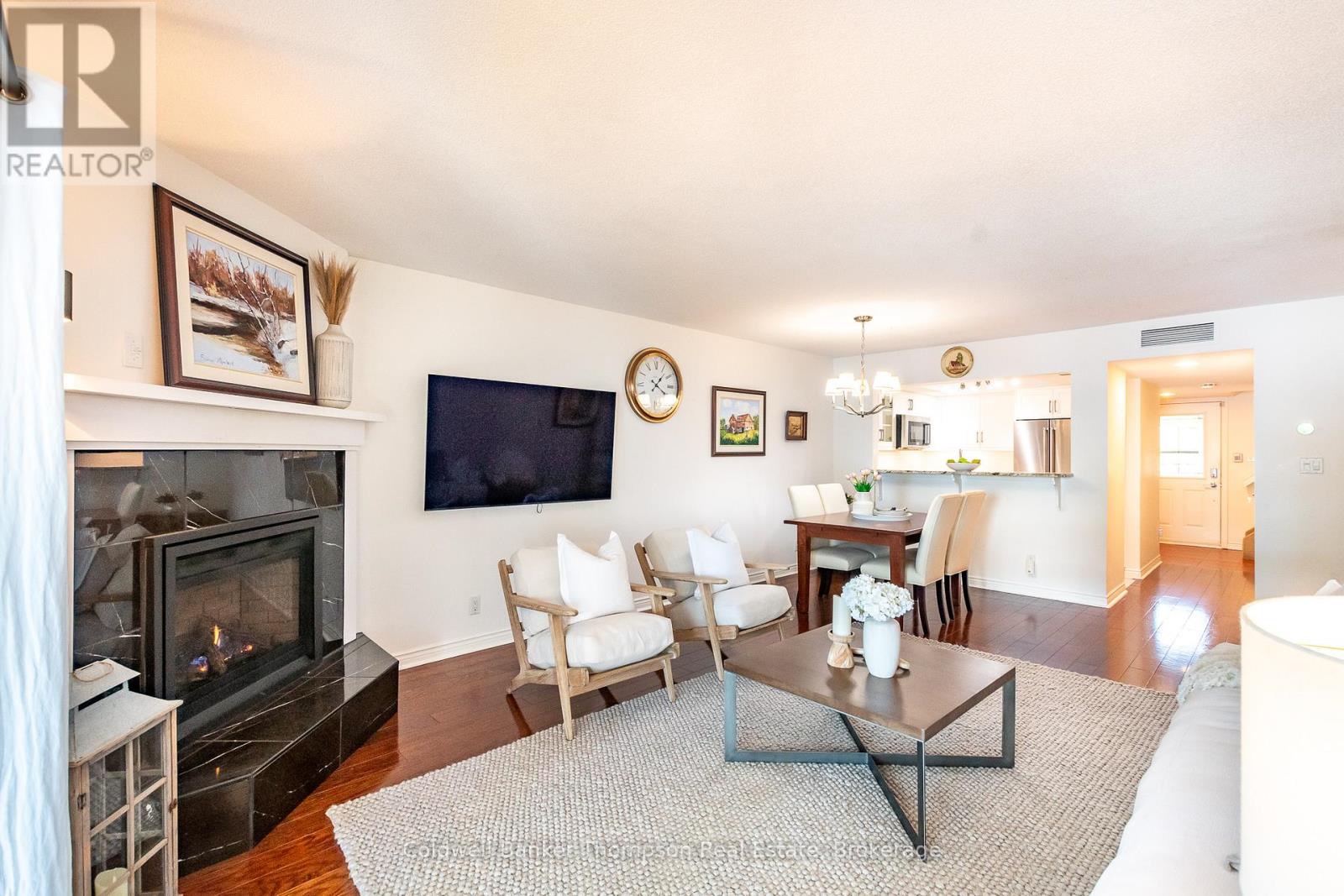 204 - 10 Coveside Drive, Huntsville, Ontario  P1H 1C3 - Photo 12 - X12581730