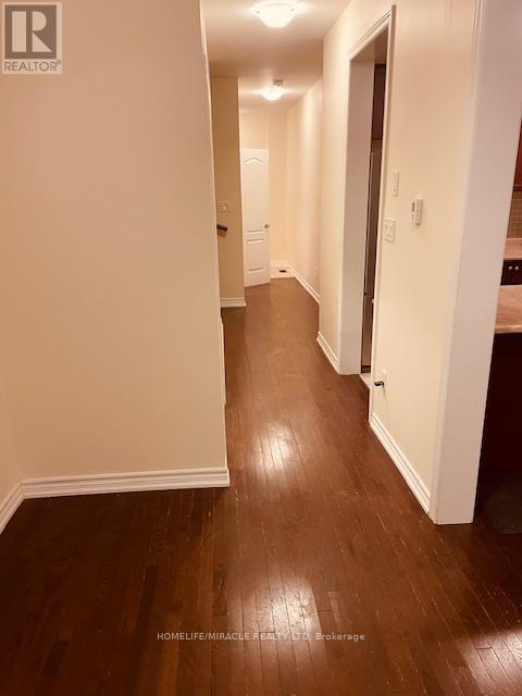 71 Batteaux Street, Barrie (Ardagh), Ontario  L4M 0K6 - Photo 3 - S12449042