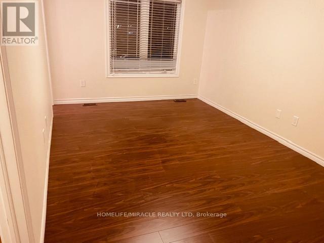 71 Batteaux Street, Barrie (Ardagh), Ontario  L4M 0K6 - Photo 10 - S12449042