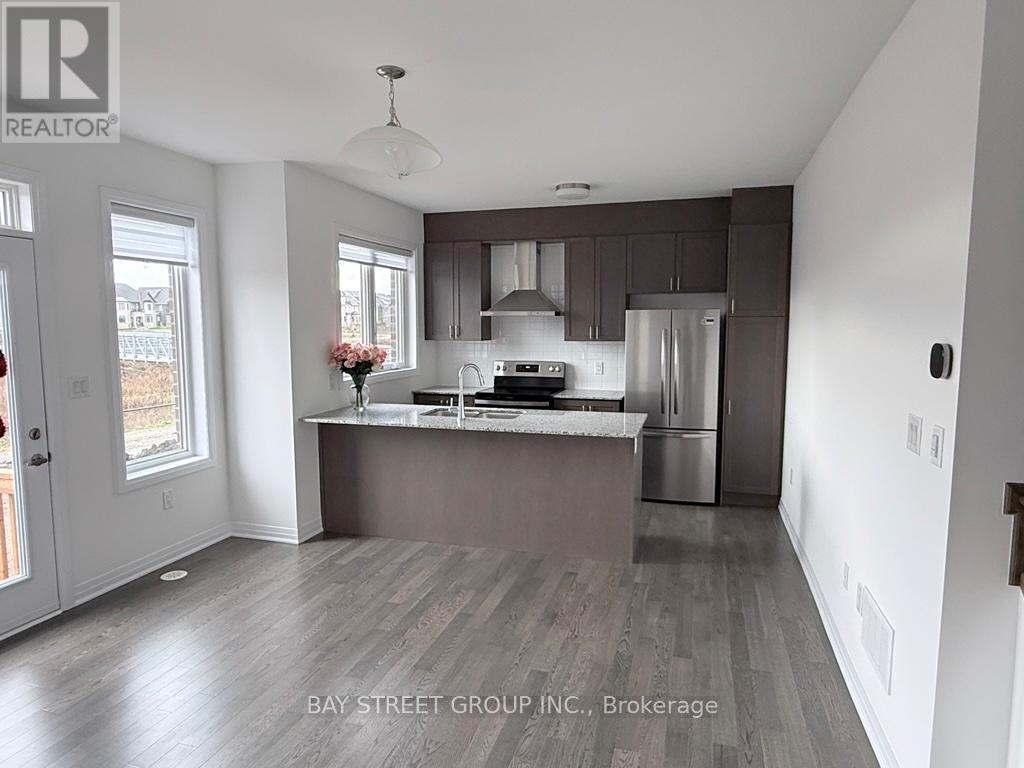 3210 CRYSTAL DRIVE, Oakville, Ontario