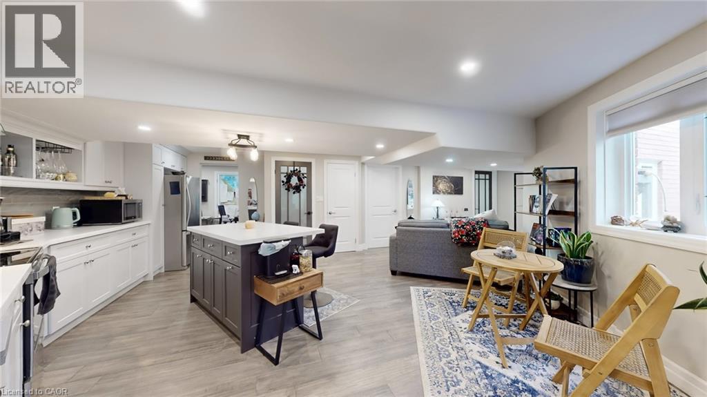 16 Mollison Court, Guelph, Ontario  N1C 1A7 - Photo 27 - 40782032