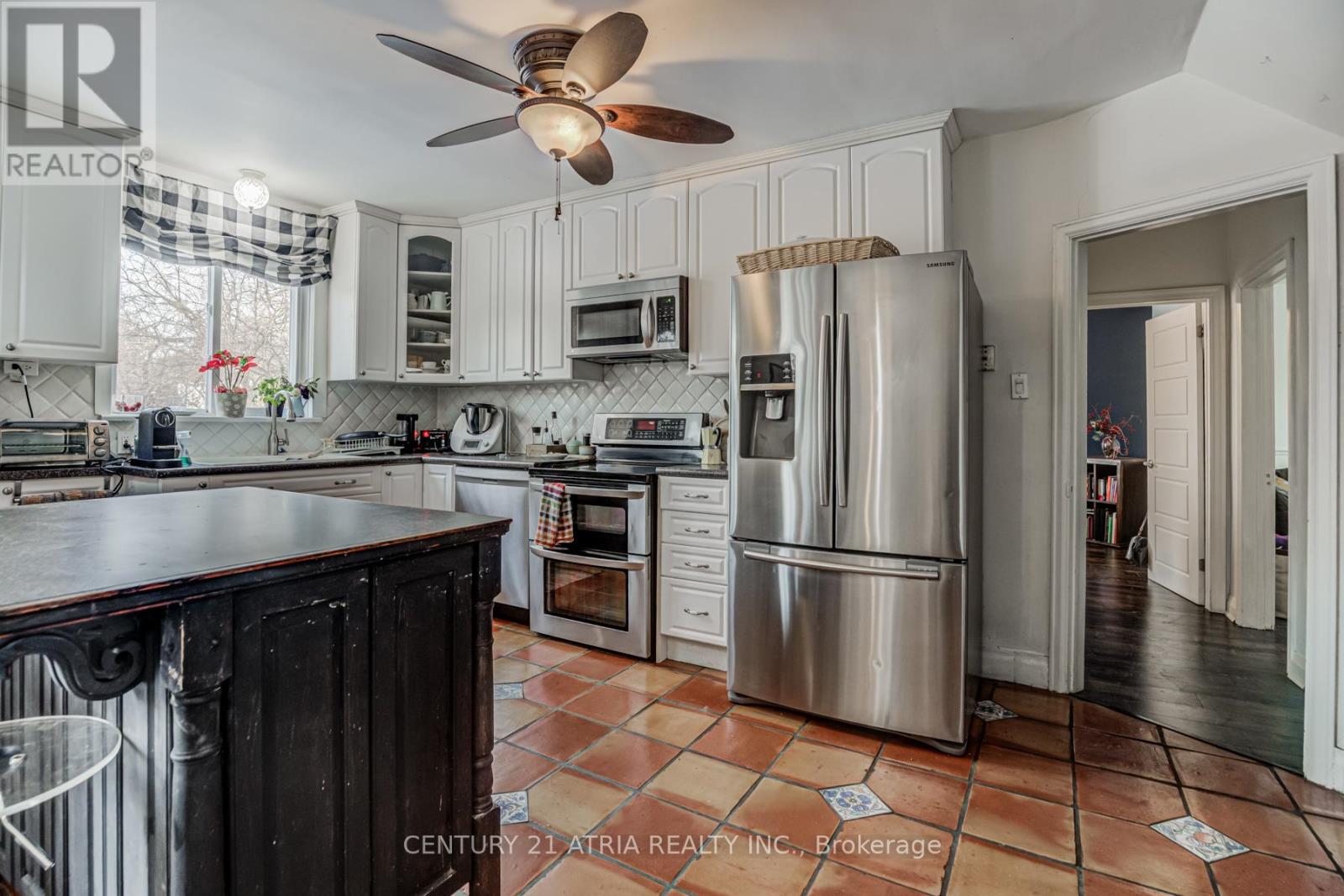 284 Bogert Avenue, Toronto, Ontario  M2N 1L5 - Photo 5 - C12581566